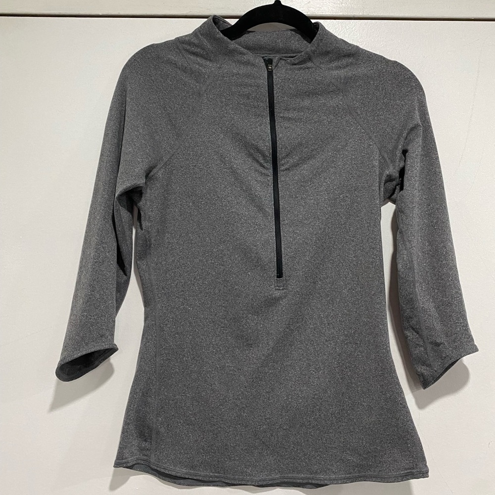 Nike top small